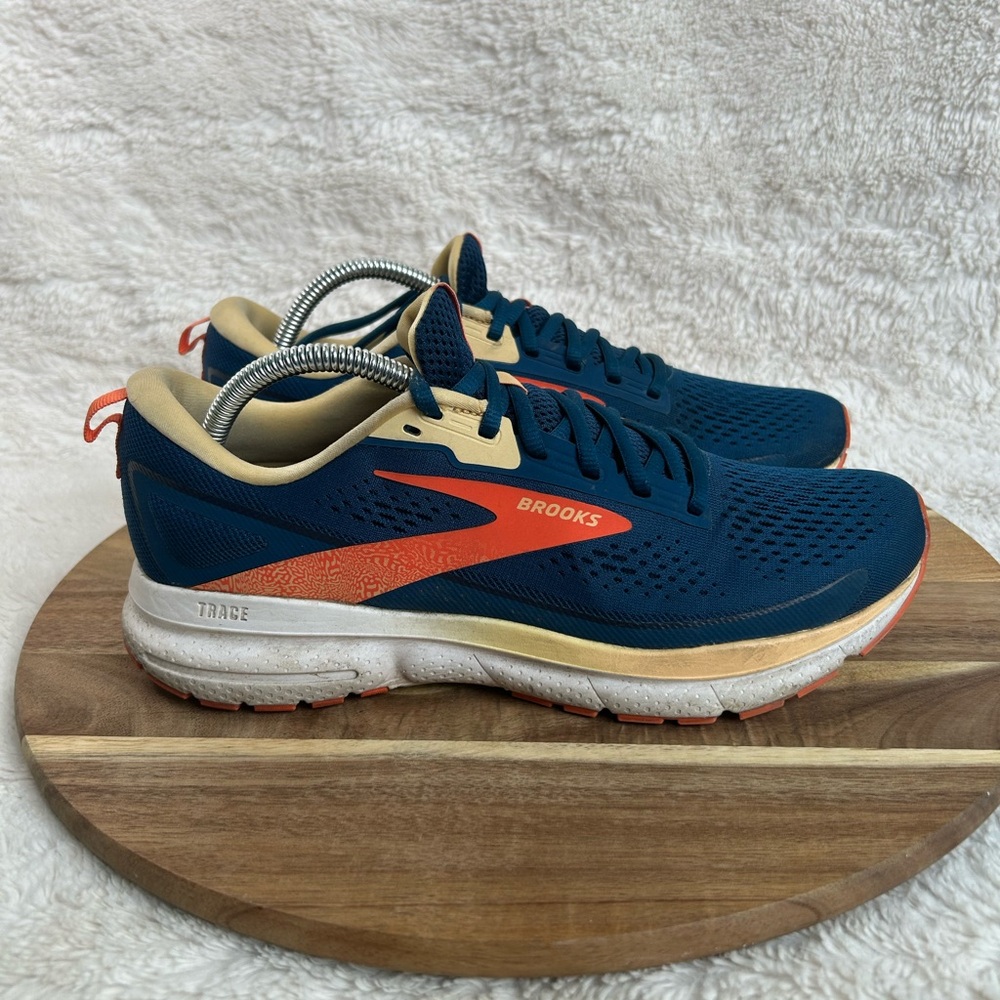 Brooks Womens Trace 3 1204011B487 Blue Running Shoes Sneakers Size 10.5 B